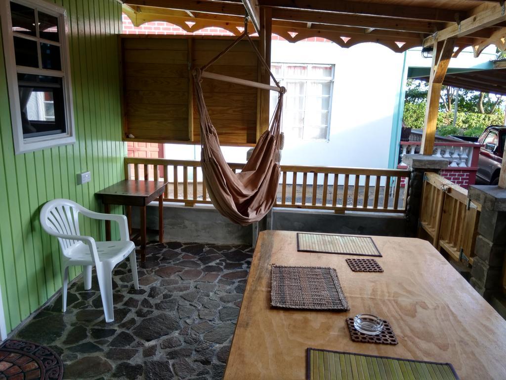 Mainroad Suite Calibishie Extérieur photo