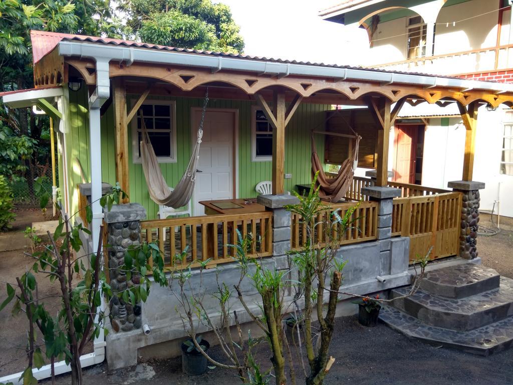 Mainroad Suite Calibishie Extérieur photo