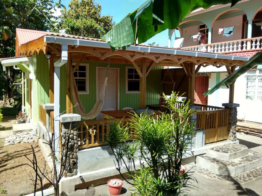 Mainroad Suite Calibishie Extérieur photo